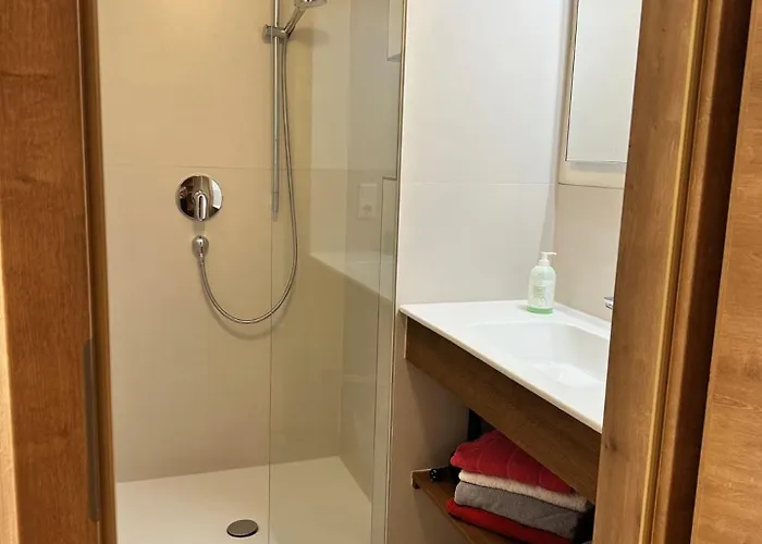 Leamhof بيت ضيافة هوبفغراتن إم بريكسنتال